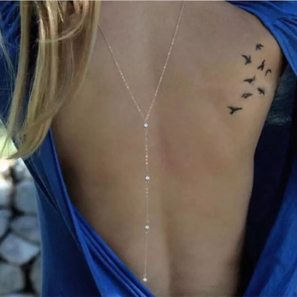 New! Backdrop Necklace - Picture 2 of 12